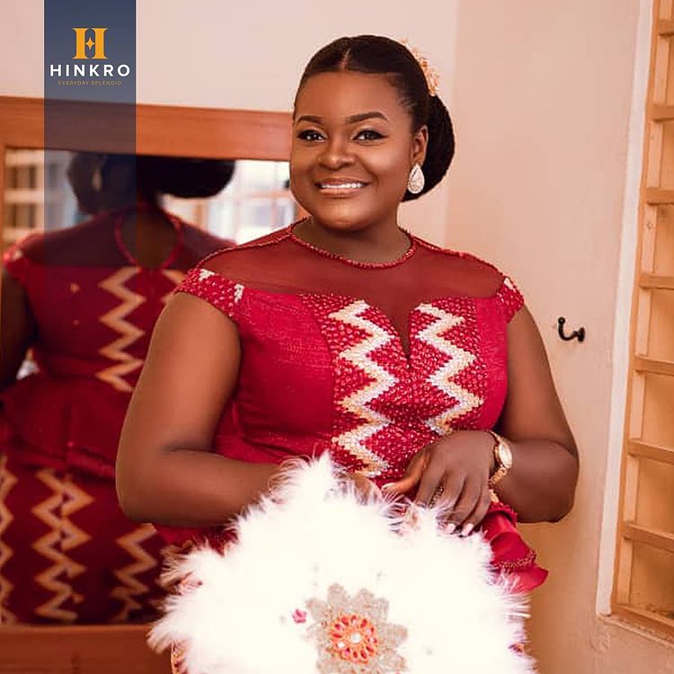 Discover the Finest Kente Buying Experience in the UK with Hinkro Kente