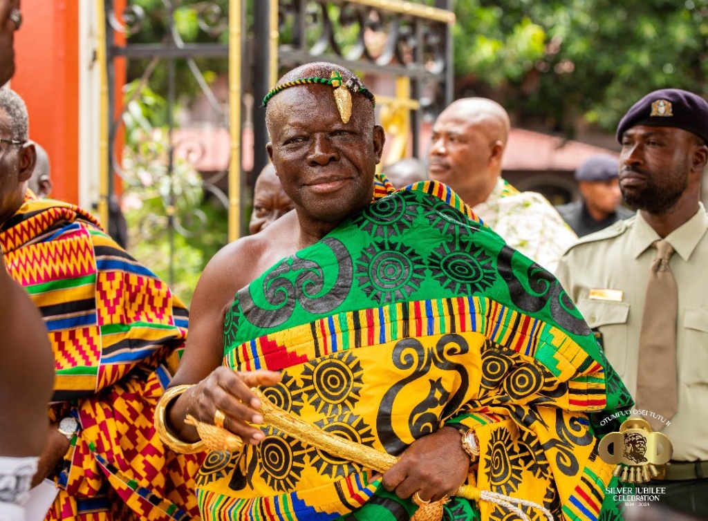 Asantehene Kente